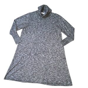 * Studio One size 1X Black and White Knit Sweater dress turtle neck